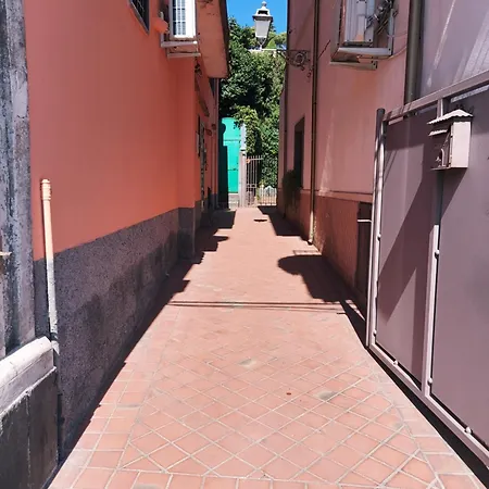 Al Vicolo Dei Mori